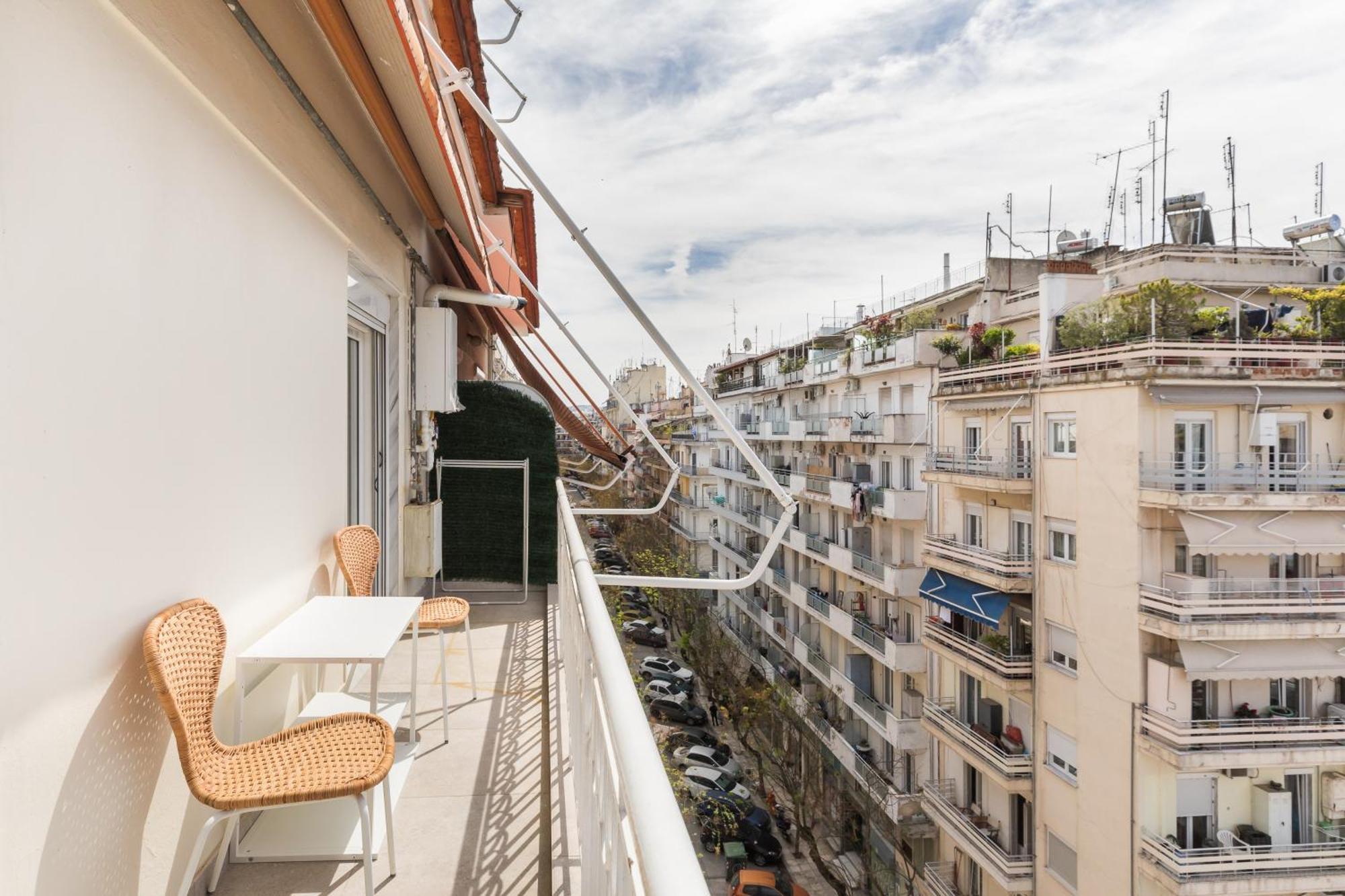 Sunshine By Halu! City Centre Family Retreat Tesalónica Exterior foto